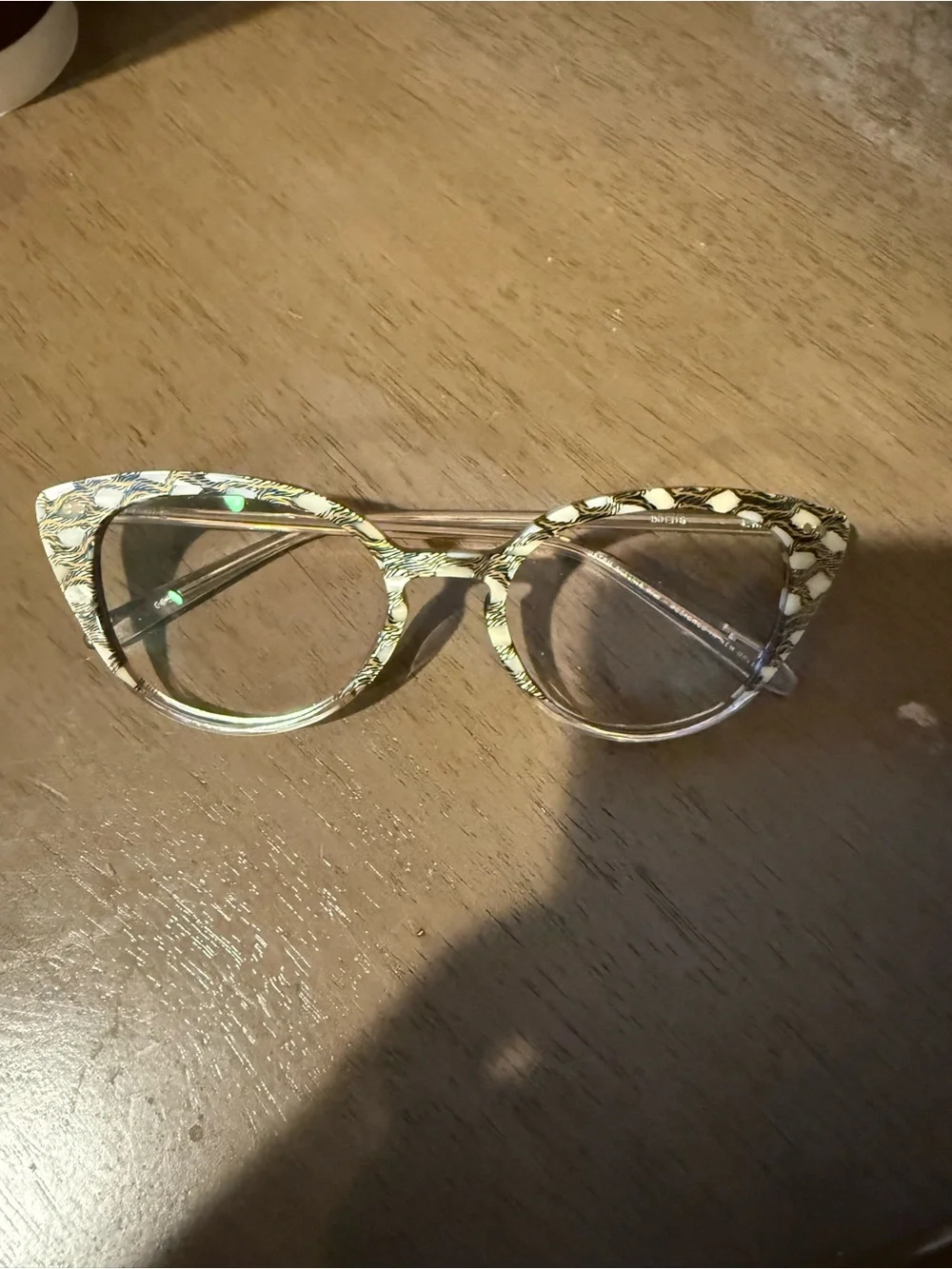 KREWE Cat-Eye EMMA frame